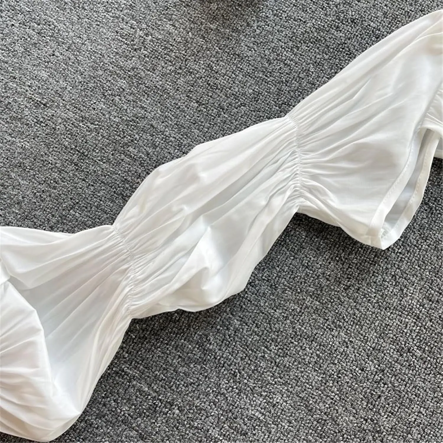 Sunproof Thin Shawl Breathable Shoulder Wrap for Travel Sun Protective Shawl Scarf Long Sleeved Shawl Wrap for Outdoor